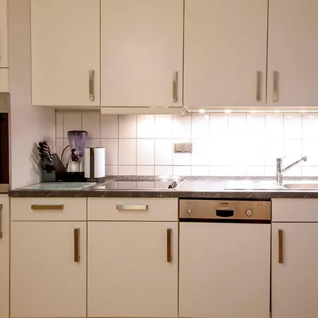 Apartamento Top-designerwohnung In Messenaehe