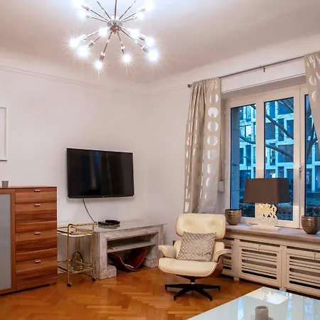 Top-designerwohnung In Messenaehe *